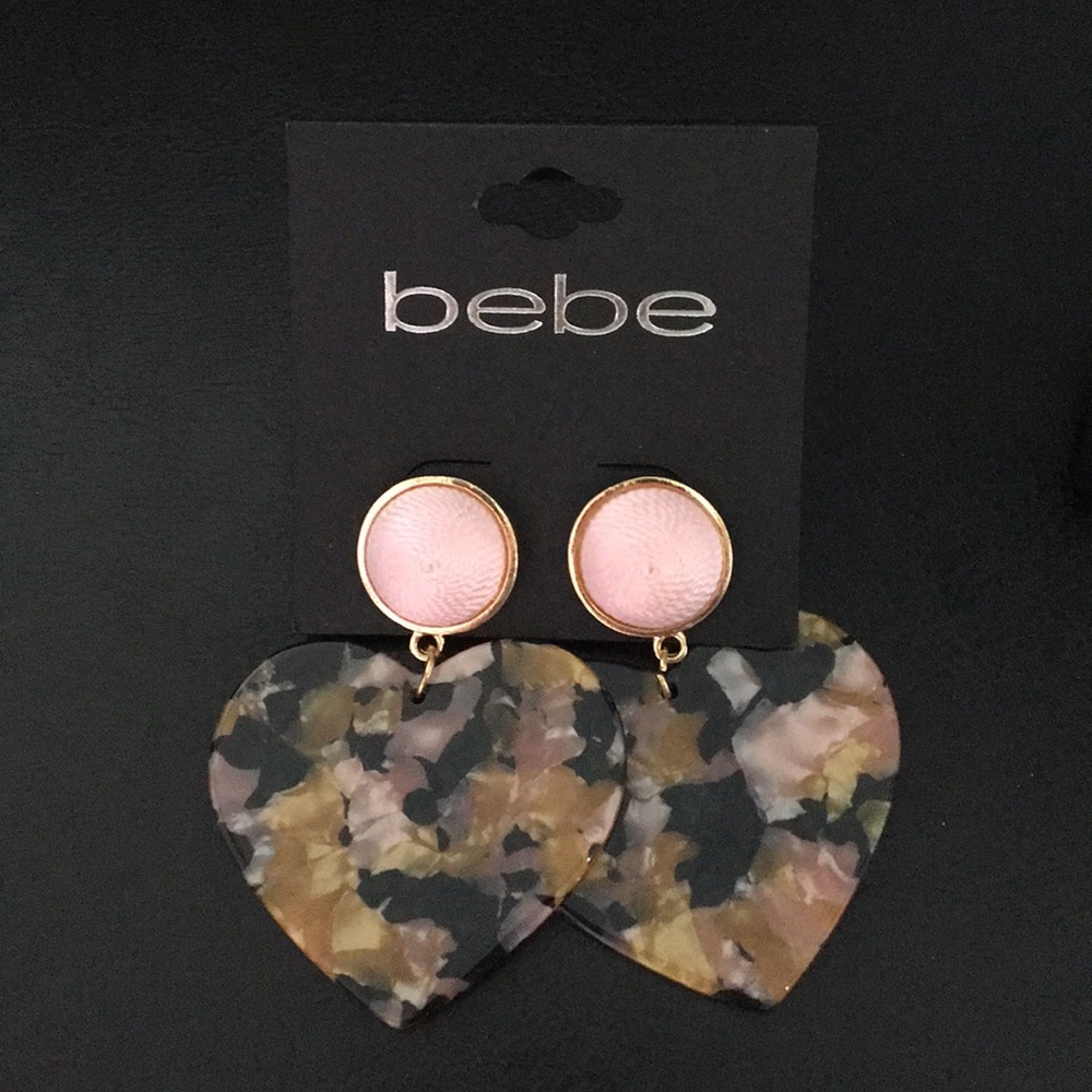 New bebe Marble Resin & Silk Heart Earrings